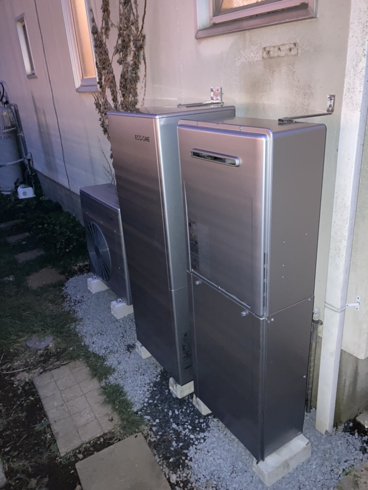 日高市新堀 ハイブリット給湯器交換 51万円(工事費込・税込)