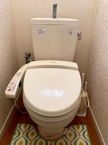 日高市旭ヶ丘　温水洗浄便座交換　6万円（工事費込・税込）