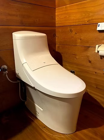 日高市清流　トイレリフォーム　18万4千円（工事費込・税込）