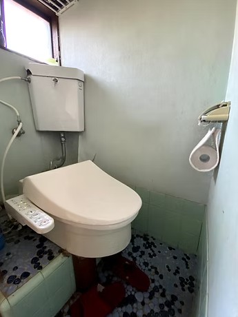 飯能市川寺　トイレリフォーム・内装リフォーム　43万7千円（工事費込・税込）