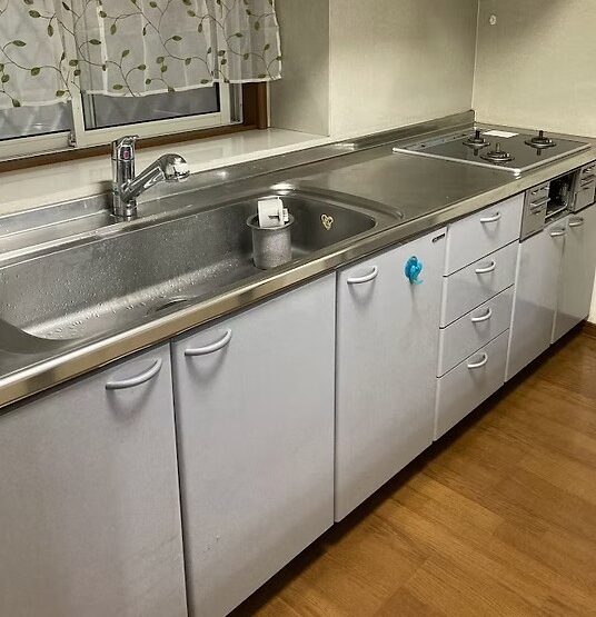 入間市高倉 キッチンリフォーム 44万7千円(工事費込・税込)