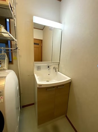 飯能市原町 洗面化粧台交換 14万3千円(工事費込・税込)