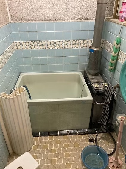 日高市高萩　給湯器交換　31万9千円（工事費込・税込）