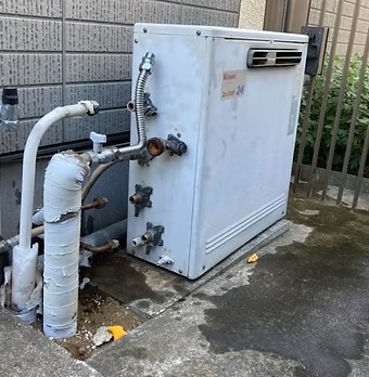 日高市高萩　給湯器交換　23万1千円（工事費込・税込）