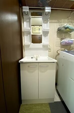日高市北平沢　洗面化粧台交換　5万4千円（工事費込・税込）