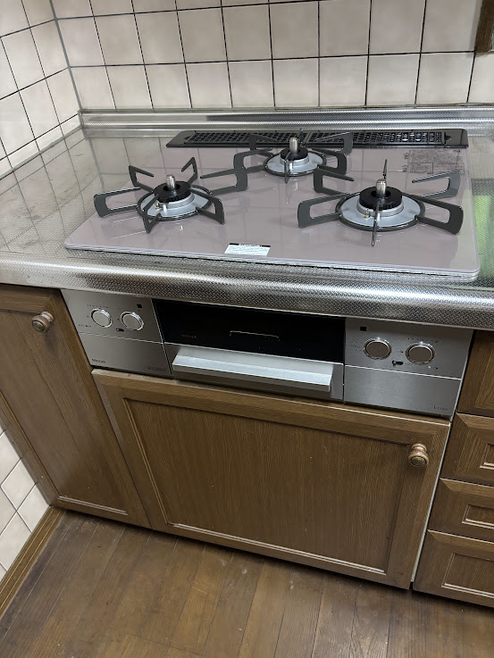 日高市高萩　ビルトインコンロ交換　19万9千円（工事費込・税込）