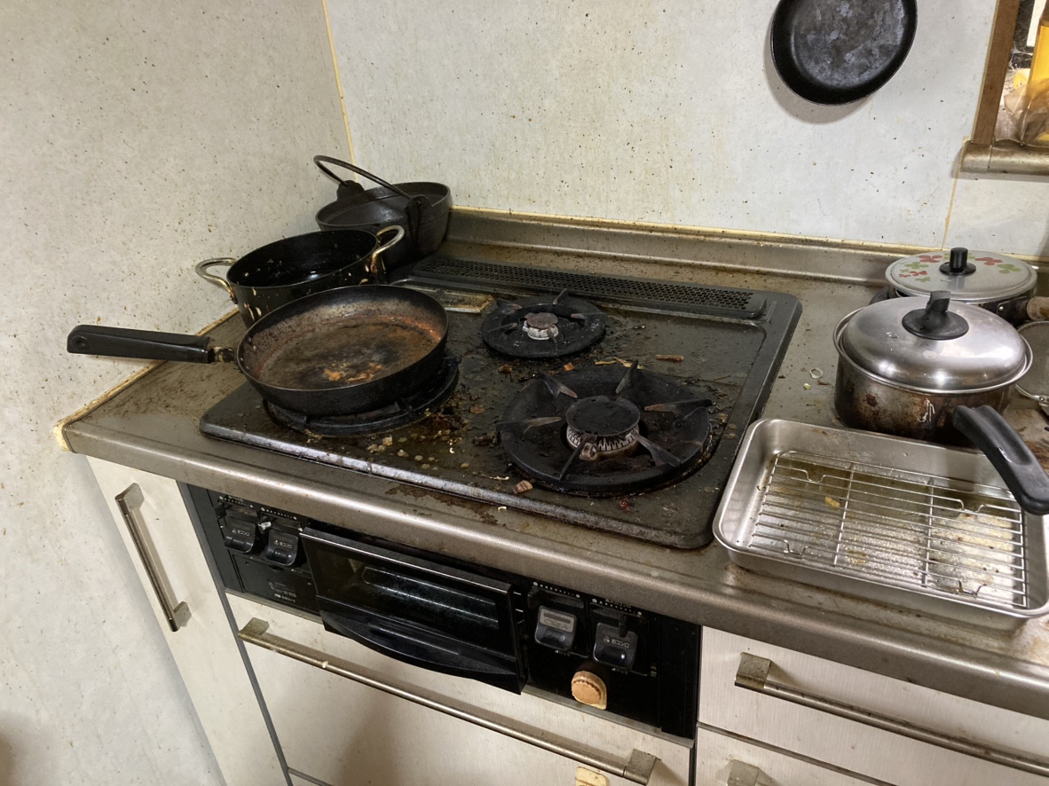 日高市中沢　ビルトインコンロ交換　8万3千円（工事費込・税込）