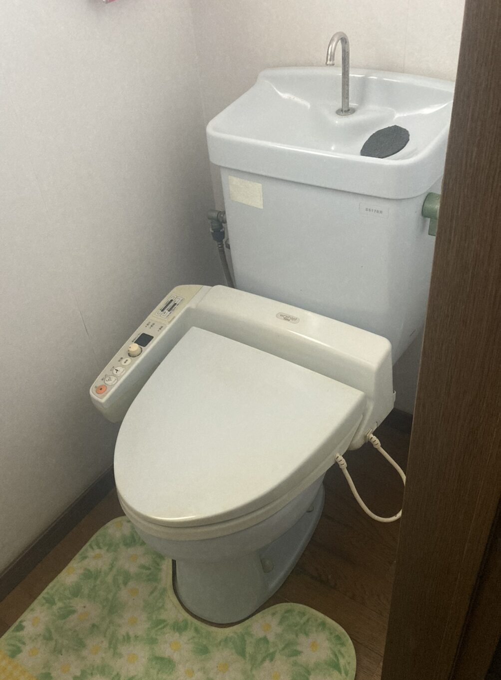 日高市女影　トイレリフォーム　19万3千円（工事費込・税込）