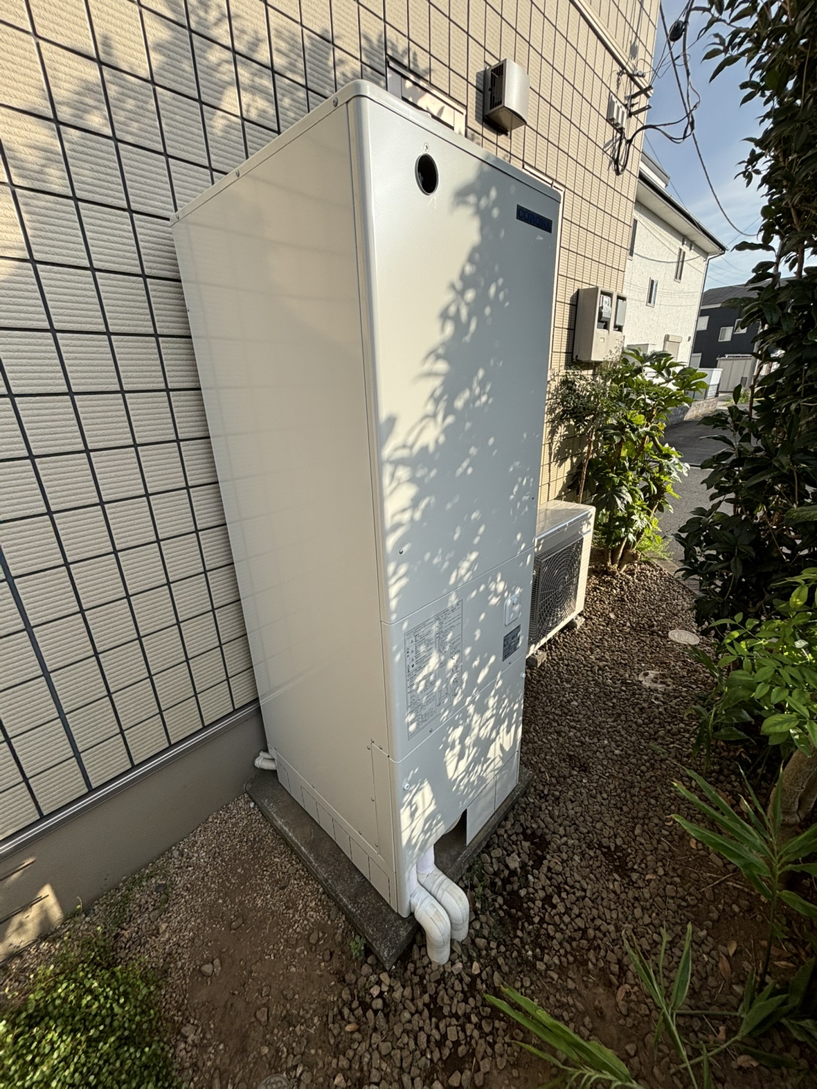 日高市高萩　エコキュート交換　56万円（工事費込・税込）